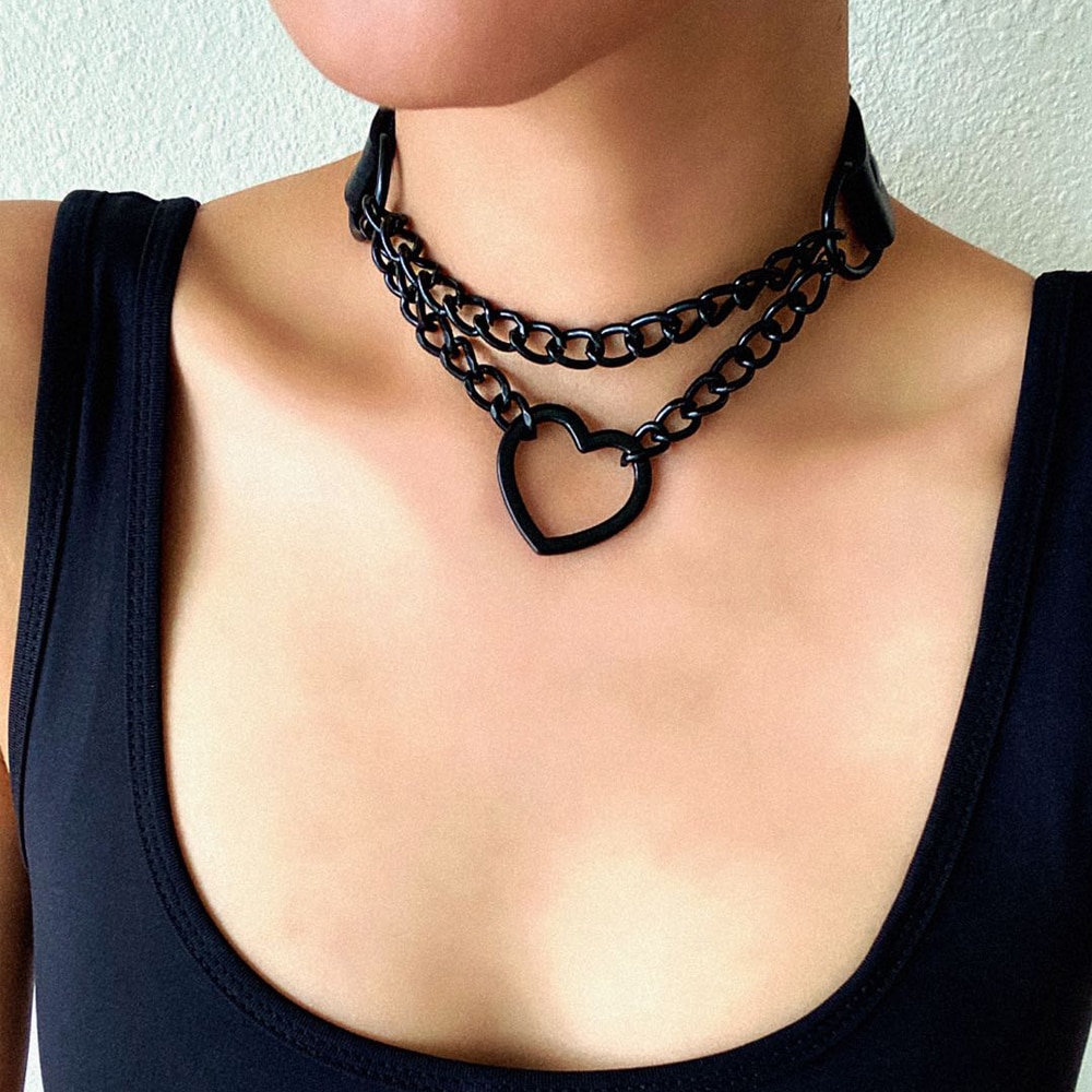 Heart Shape Pendant Choker With Chain 1